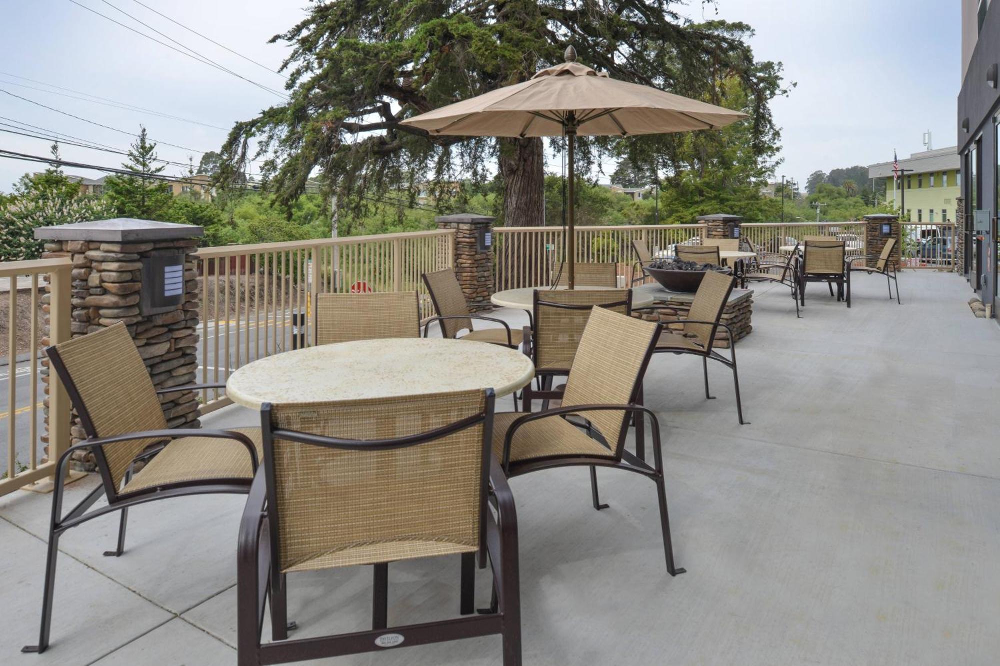 Fairfield Inn & Suites By Marriott Santa Cruz Extérieur photo